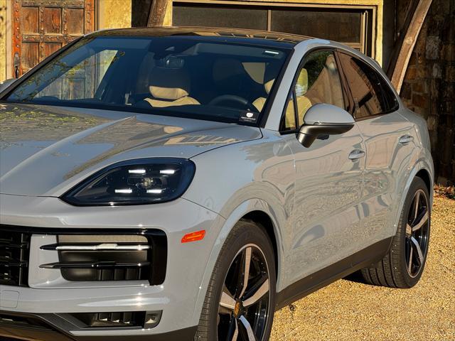 2024 porsche cayenne coupe awd