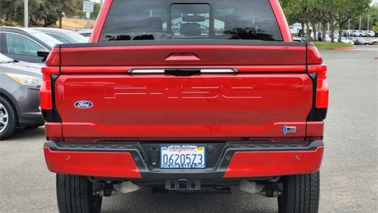 2024 ford f-150 lightning lariat