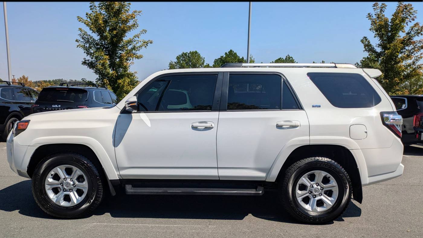2022 toyota 4runner sr5 premium