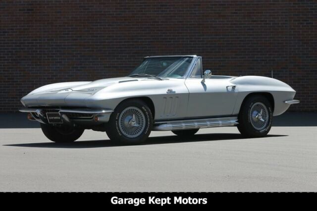 1966 chevrolet corvette 427 convertible silver pearl convertible 427 v8 45454 mi