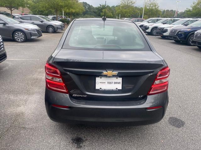 2019 chevrolet sonic lt