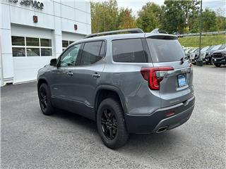 2022 GMC Acadia at4