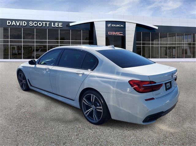 2019 bmw 750 i