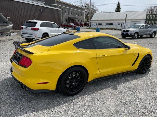 2017 ford shelby gt350 base