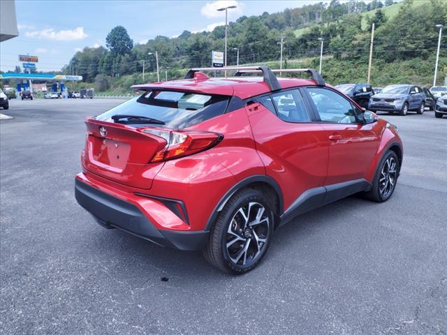 2022 toyota c-hr xle