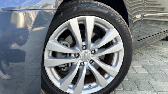 2009 Infiniti M