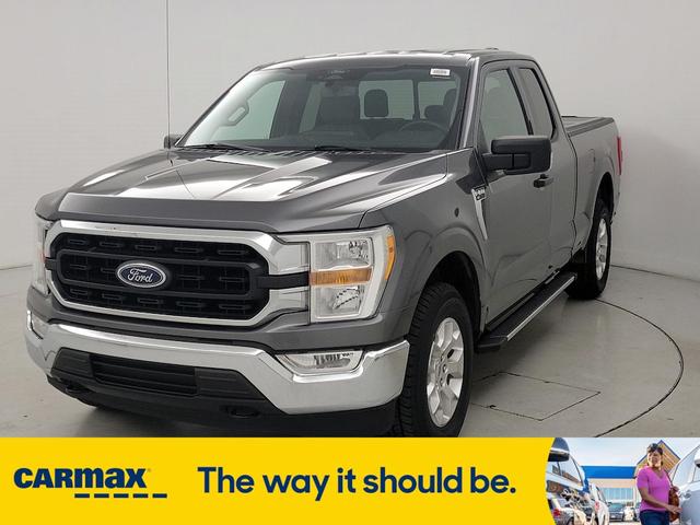 2021 ford f-150 xlt