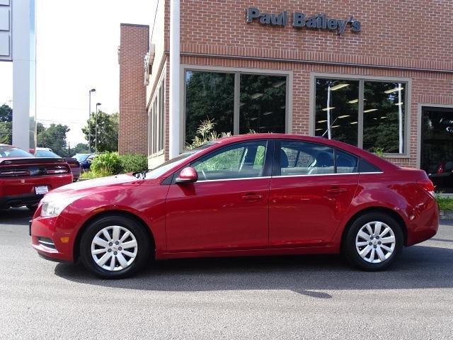2011 chevrolet cruze lt lt 4dr sedan w/1lt for sale in north kingstown, rhode island
