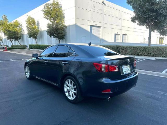 2011 lexus is 250 base