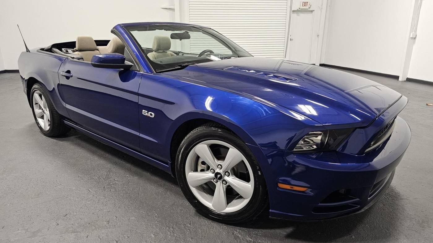2013 ford mustang gt