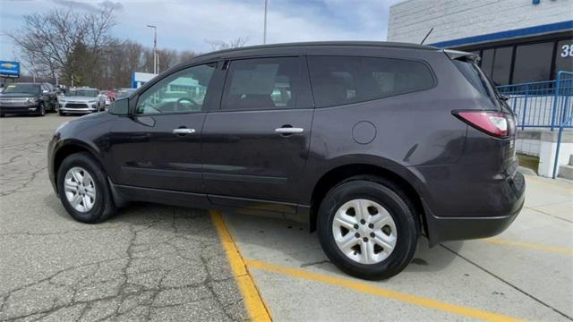 2015 chevrolet traverse ls