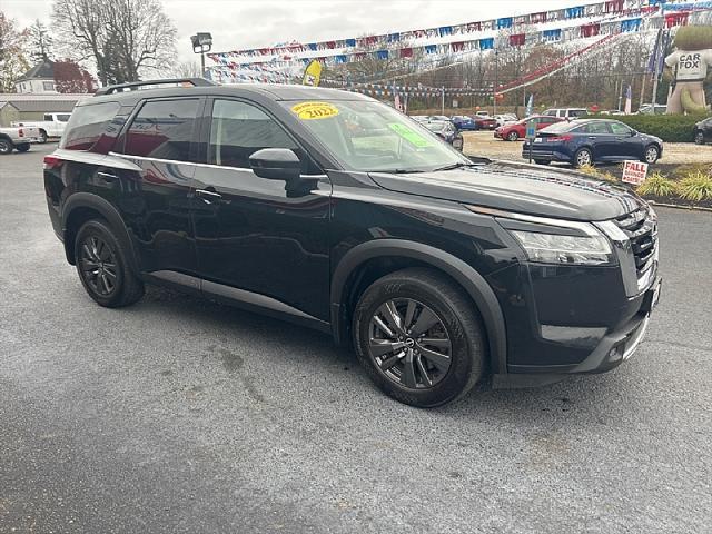 2022 nissan pathfinder sv 4wd