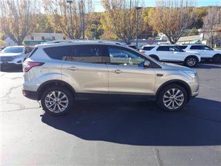 2018 Ford Escape titanium