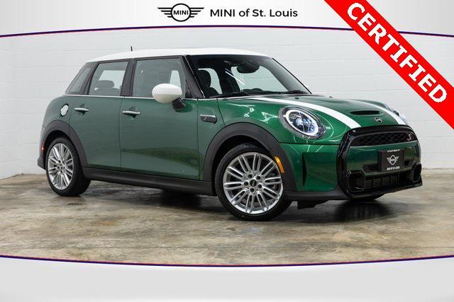 2022 mini hardtop signature
