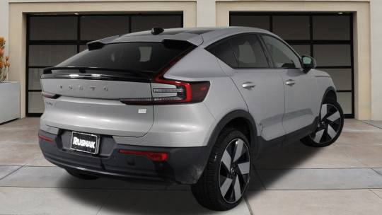 2023 Volvo C40