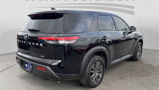 2022 nissan pathfinder s