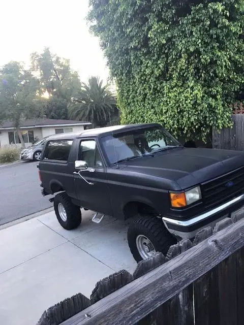 1990 lifted ford bronco
