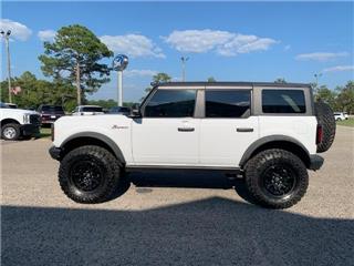 2022 Ford Bronco outer banks advanced