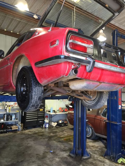 datsun 240z nevada car w/ac, starts and drives!