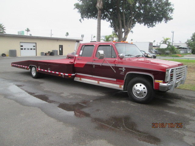 like new 3500 crew cab 3+3 hodges ramp bed car hauler dually
