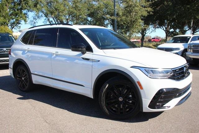 2022 volkswagen tiguan 2.0t se r-line black