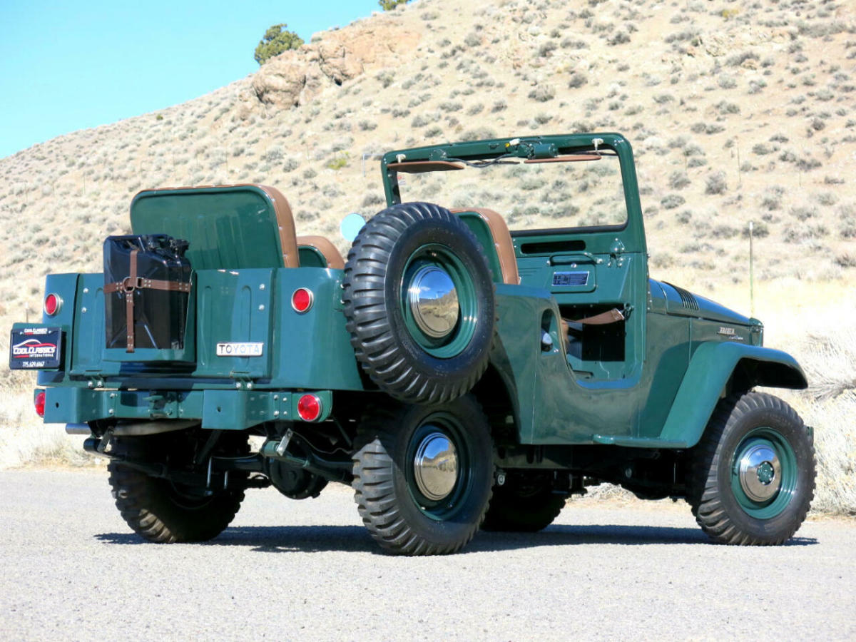 green toyota land cruiser with 9 miles available now!
