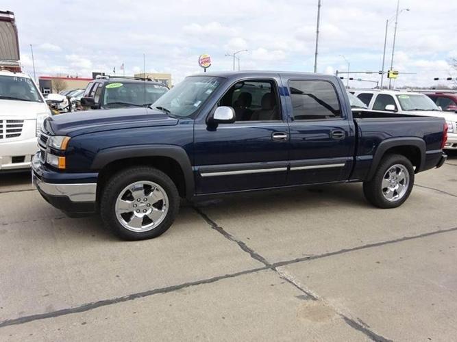 used 2007 chevrolet silverado 1500 4x4 crew cab ls south sioux city, ne 68776 for sale in south sioux city, nebraska