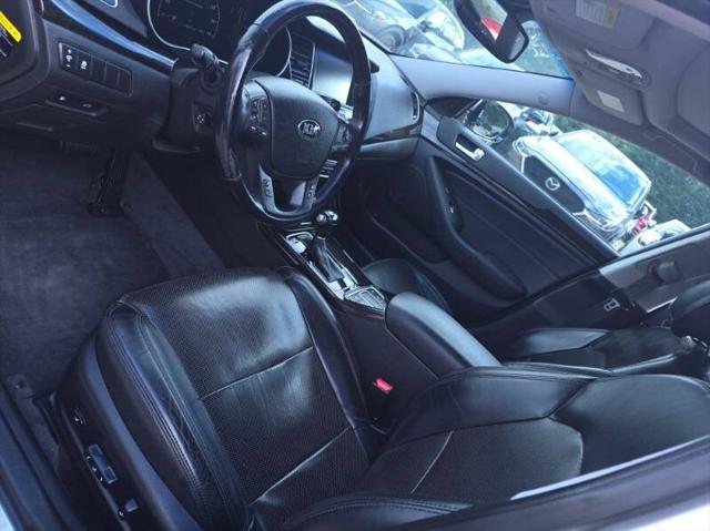 2014 kia cadenza premium
