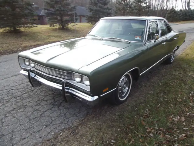 1969 dodge coronet, 440 , 383v8, estate car, 19k miles, like a 4dr roadrunner