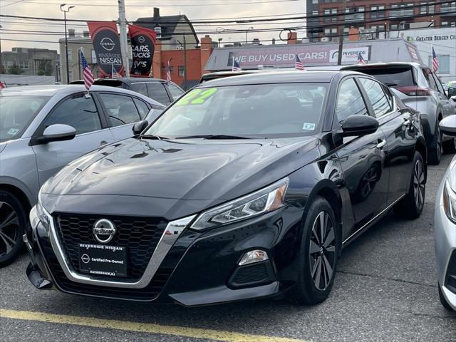 2022 nissan altima 2.5 sv
