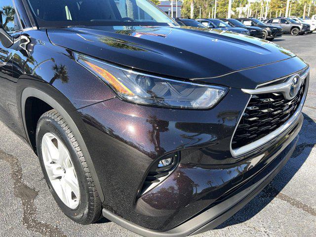 2022 toyota highlander hybrid le