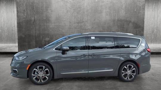 2025 Chrysler Pacifica