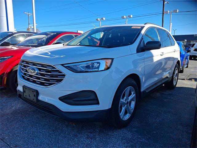 2021 ford edge se