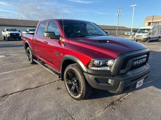 2022 ram 1500 classic slt 4x4 crew cab 5.6 ft. box 140 in. wb in freeland, michigan