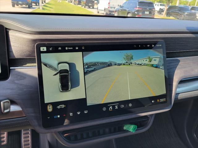 2023 rivian r1s adventure