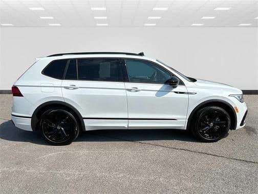 2024 volkswagen tiguan 2.0t se r-line black in franklin, tennessee