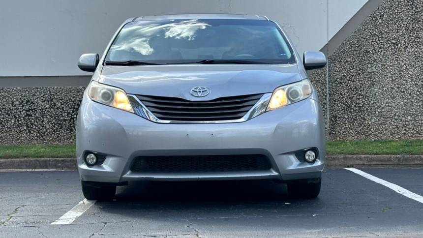 2013 toyota sienna