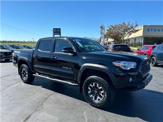 2023 Toyota Tacoma sr v6