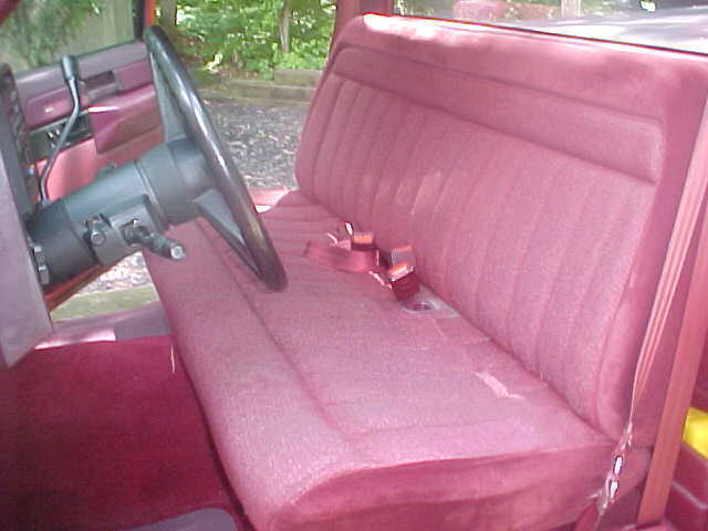 1988 gmc stepside sle 2wd pickup, original 350 v8, 700r overdrive, 129,000 miles