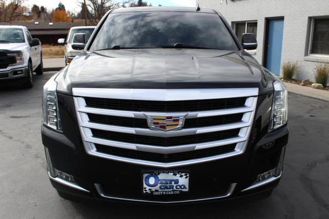 2019 cadillac escalade luxury