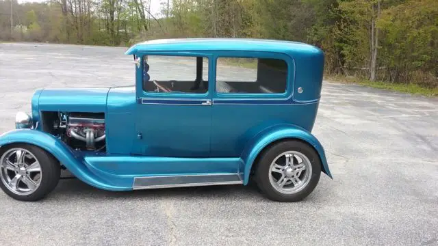 1929 sedan 2 door ford
