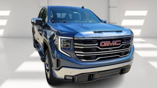 2024 GMC slt