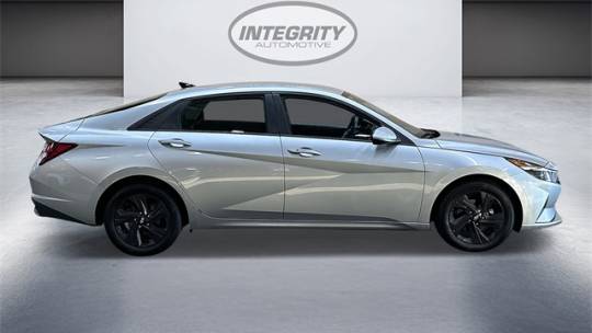 2022 Hyundai Elantra