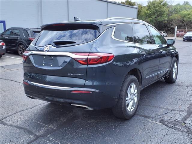 2019 buick enclave essence