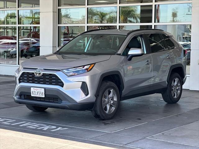 2022 toyota rav4 xle