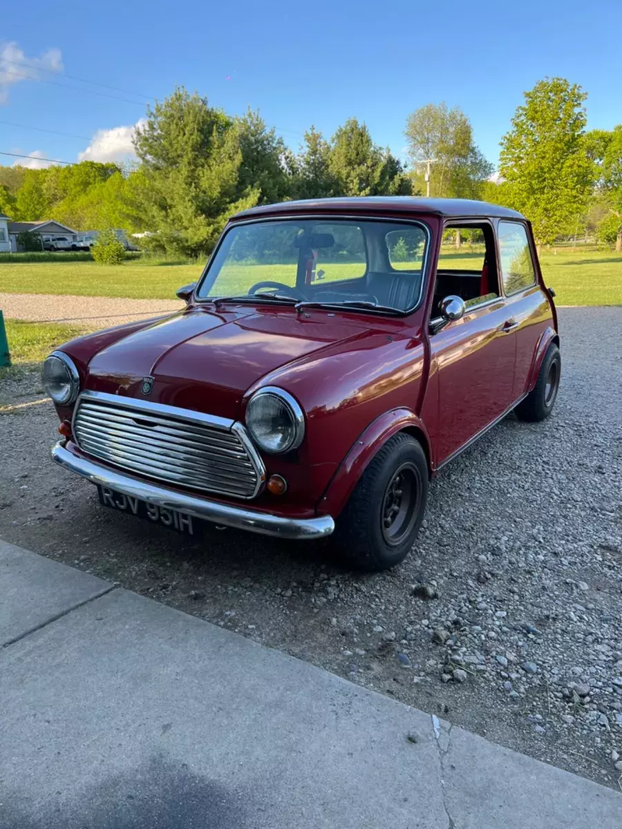 1970 austin mini cooper 998cc with new suspension!