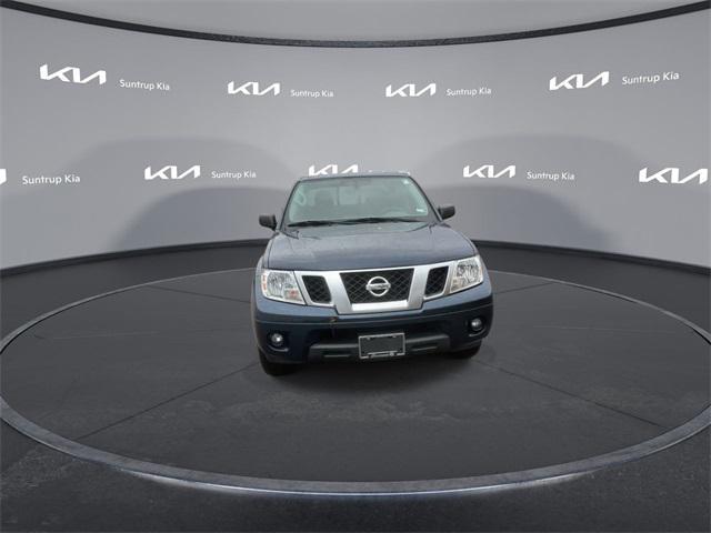 2020 nissan frontier sv