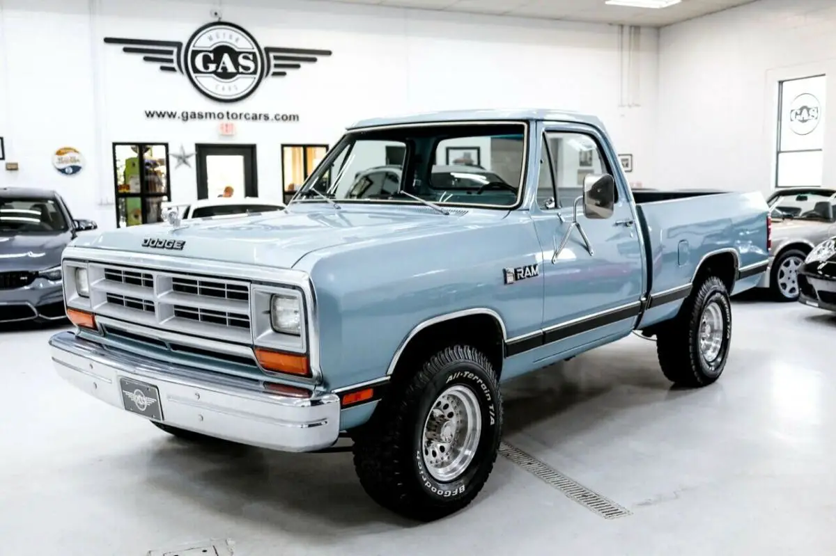 1987 dodge d100 custom 2wd