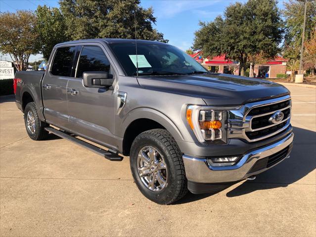 2021 ford f-150 xlt