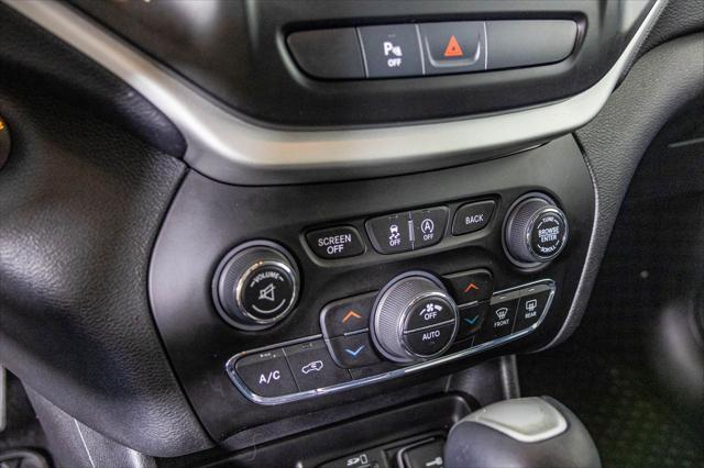 2018 jeep cherokee trailhawk